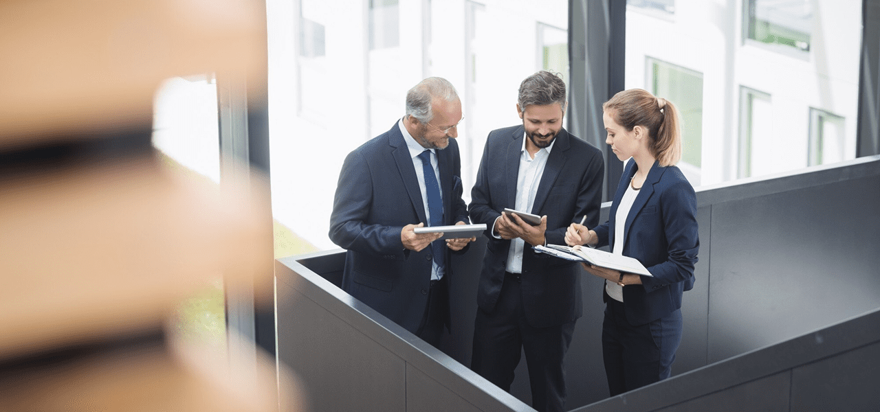 abogados reunidos